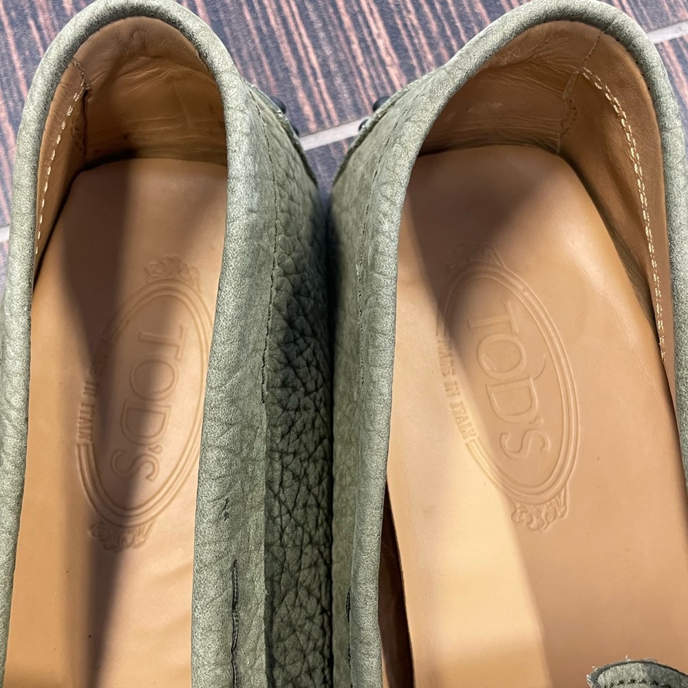 TOD’S Driving Shoes - Picture 5 of 6